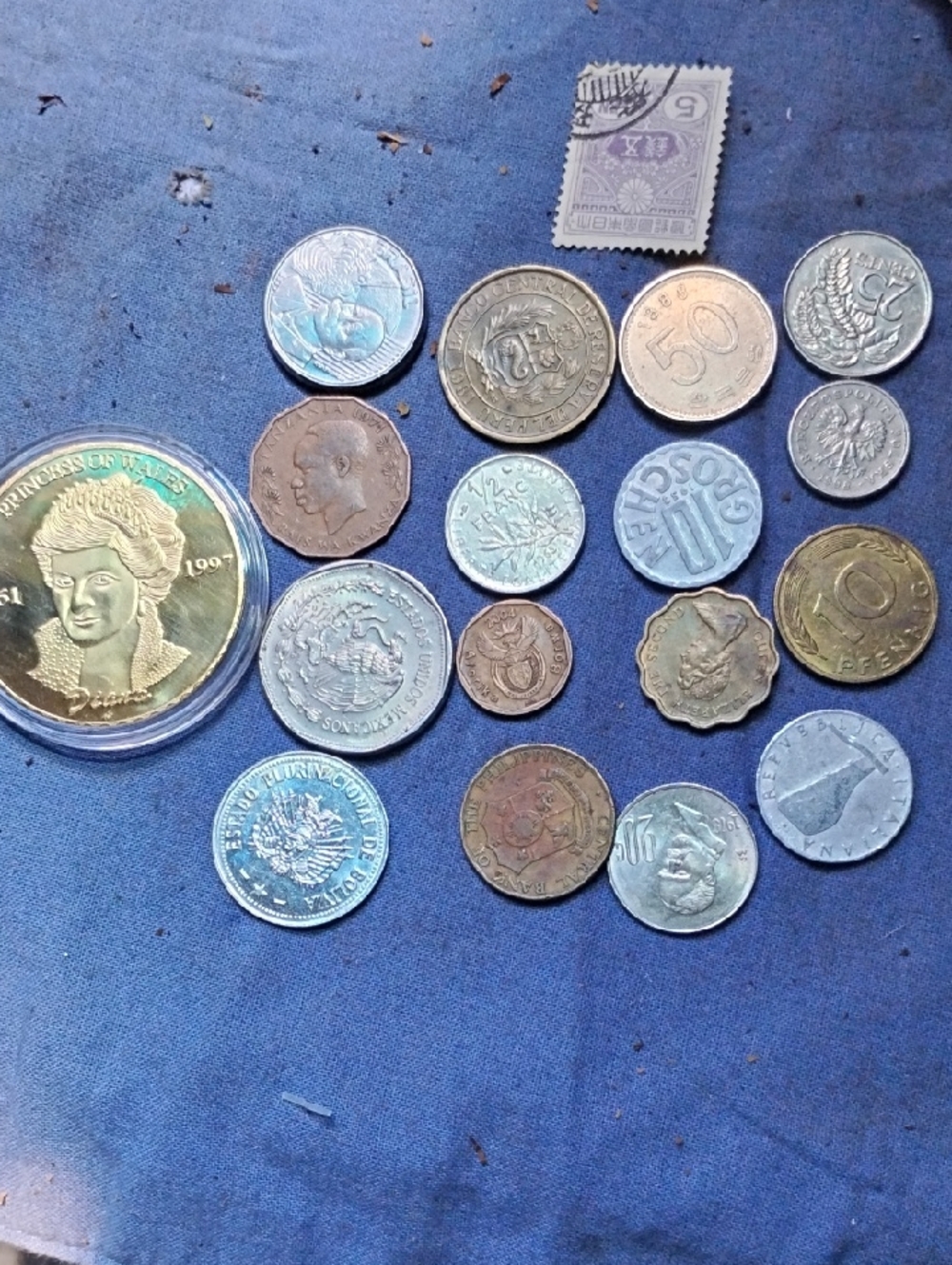 Assorted World Coins Lot - Mixed Metallic Tones